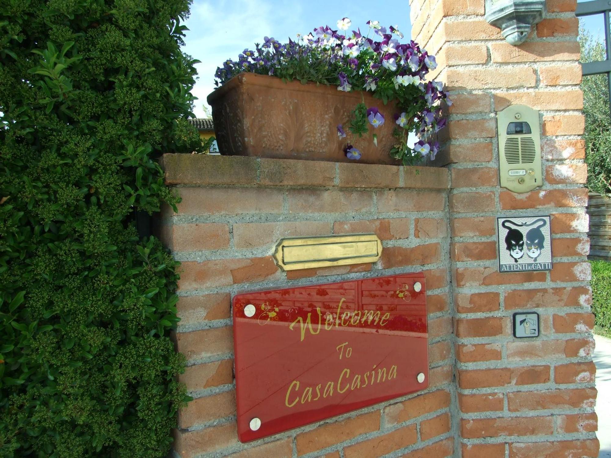 مونزامبانو B&B Casacasina المظهر الخارجي الصورة
